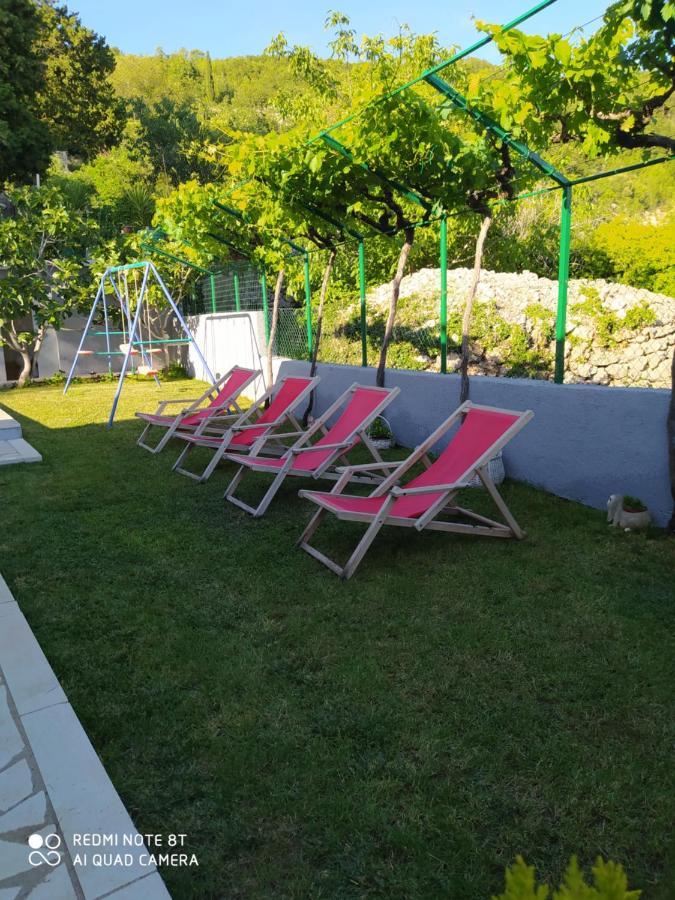 Holiday Home Zezevica Šestanovac Dış mekan fotoğraf